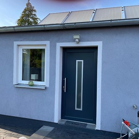 Ferienwohnung Mit Fussbodenheizung Nahe Messe, Gratis Parkplatz Und Abstellplatz E - Bike Hannover Luaran gambar